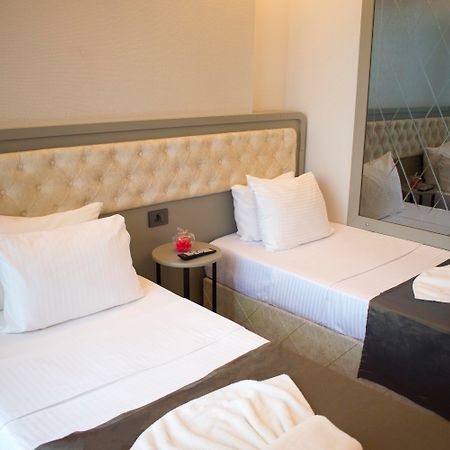 Mayer Hotel Provincia di Istanbul Esterno foto
